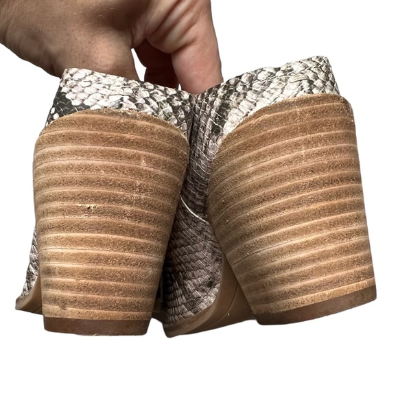 Dolce Vita Roya Raven snake skin python mule size 7.5 slip on - Picture 8 of 10